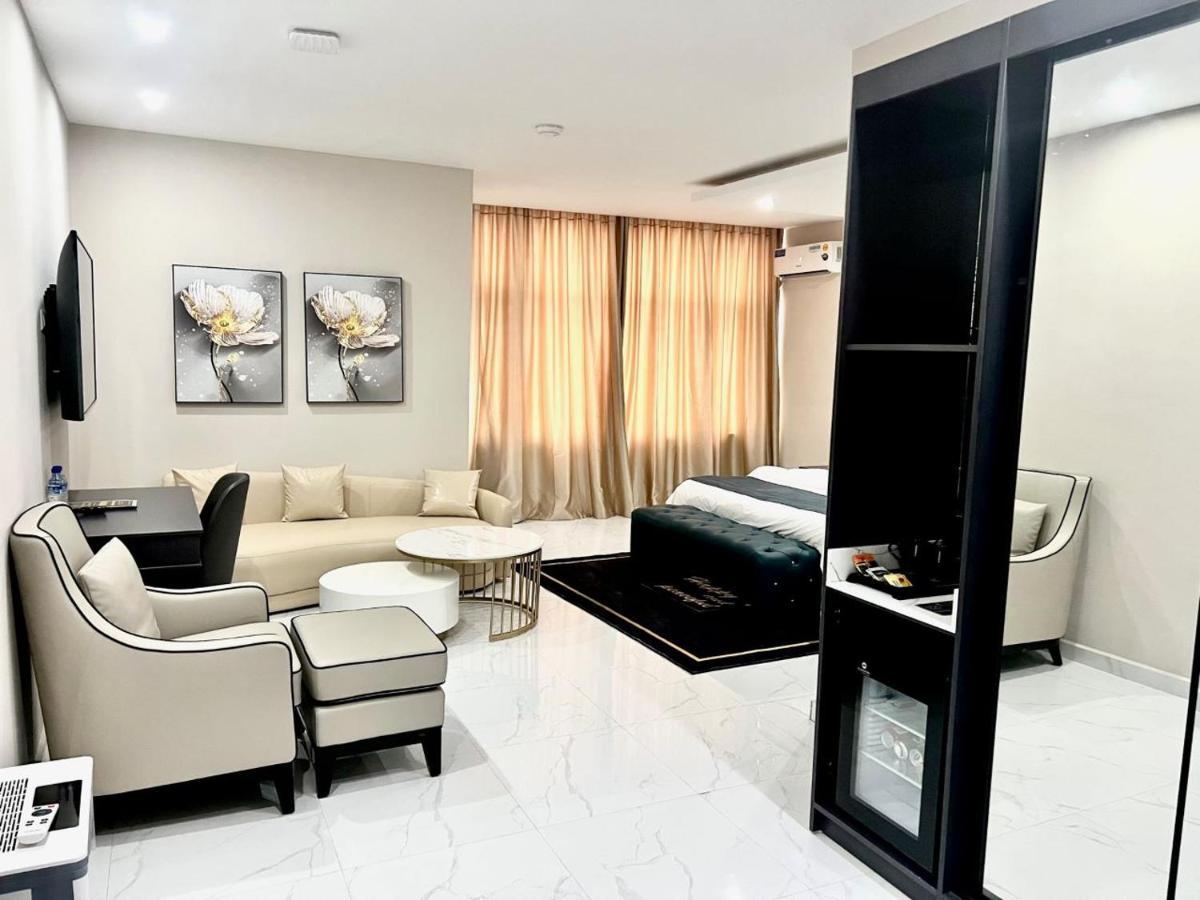 Lifestyle Luxury Hotel And Residence Elwa Exterior foto